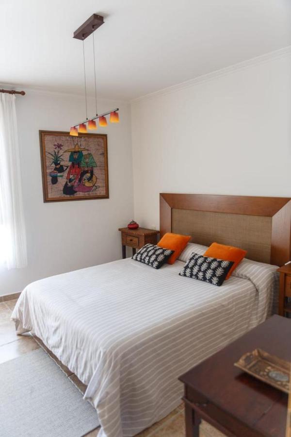 Casa Rural La Pinta- Sendaviva Y Bardenas Villafranca ภายนอก รูปภาพ