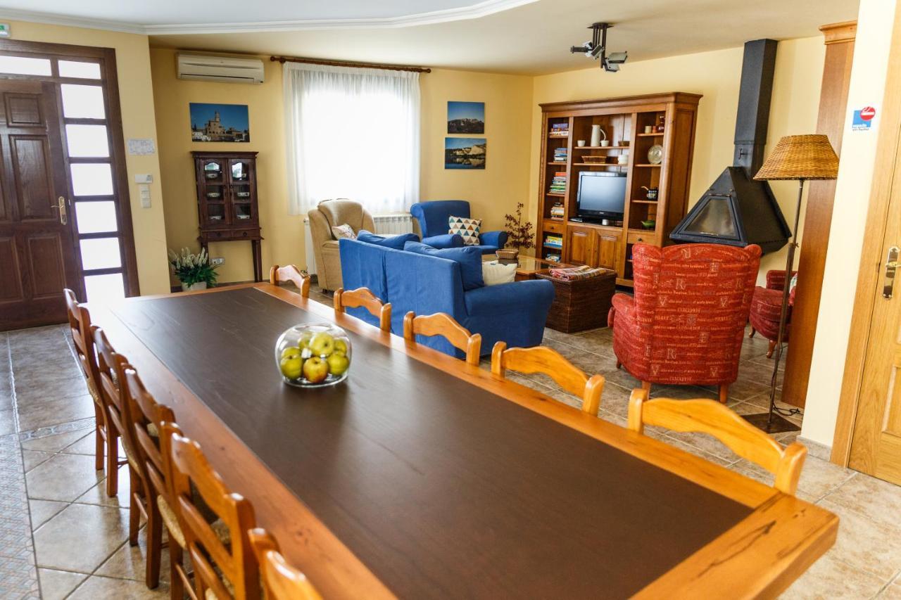 Casa Rural La Pinta- Sendaviva Y Bardenas Villafranca ภายนอก รูปภาพ