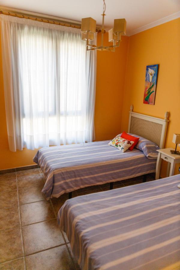 Casa Rural La Pinta- Sendaviva Y Bardenas Villafranca ภายนอก รูปภาพ