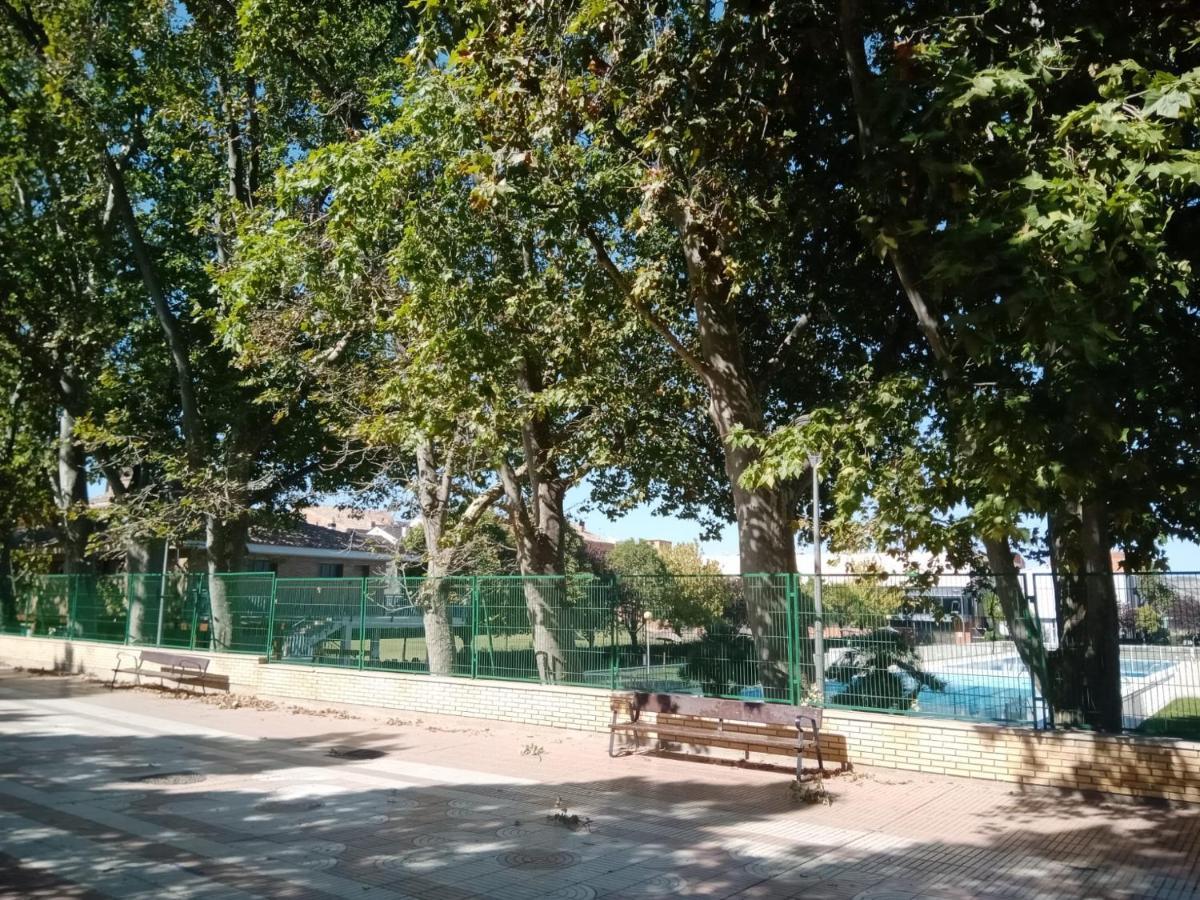 Casa Rural La Pinta- Sendaviva Y Bardenas Villafranca ภายนอก รูปภาพ